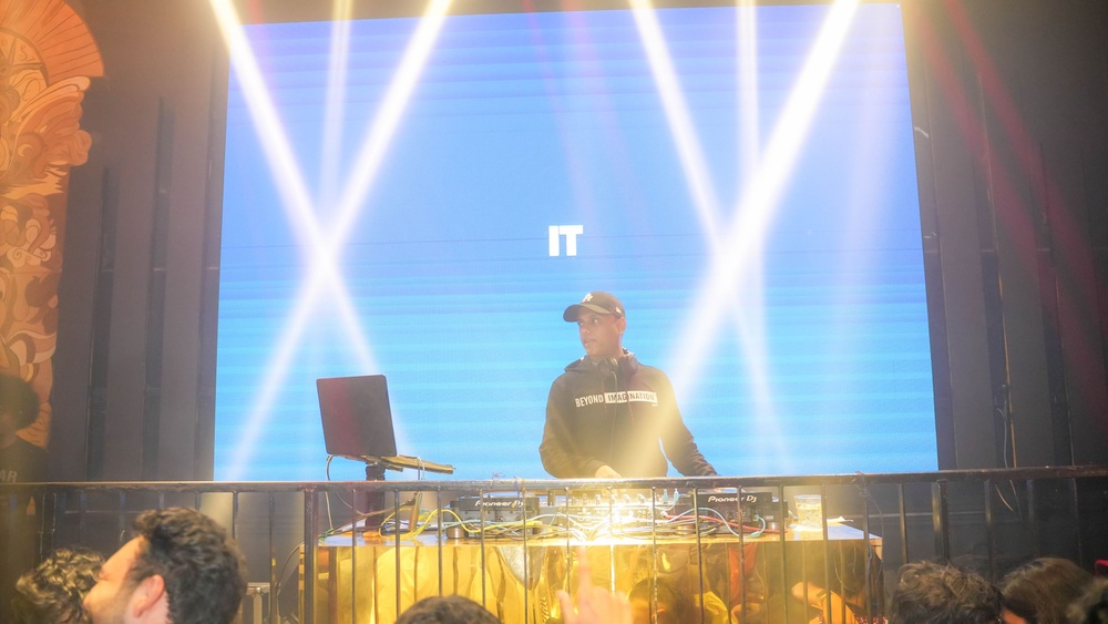 DJ VIC — Live Event