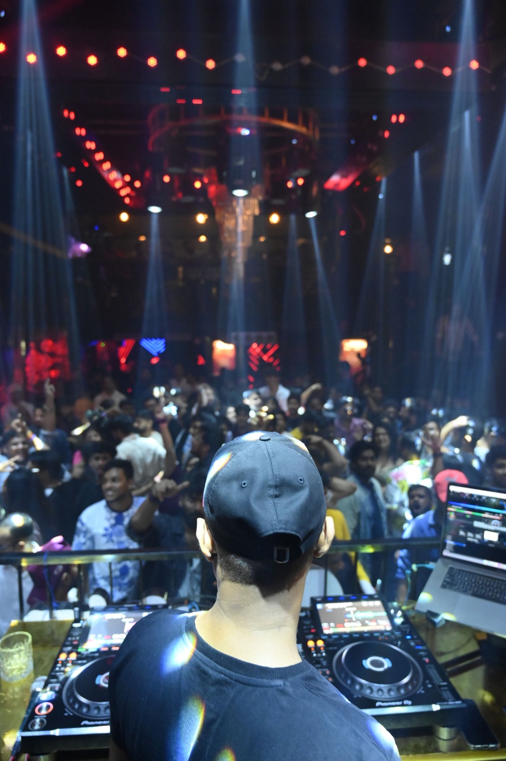 DJ VIC — Live Event