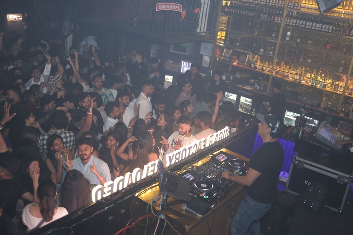 DJ VIC — Live Event
